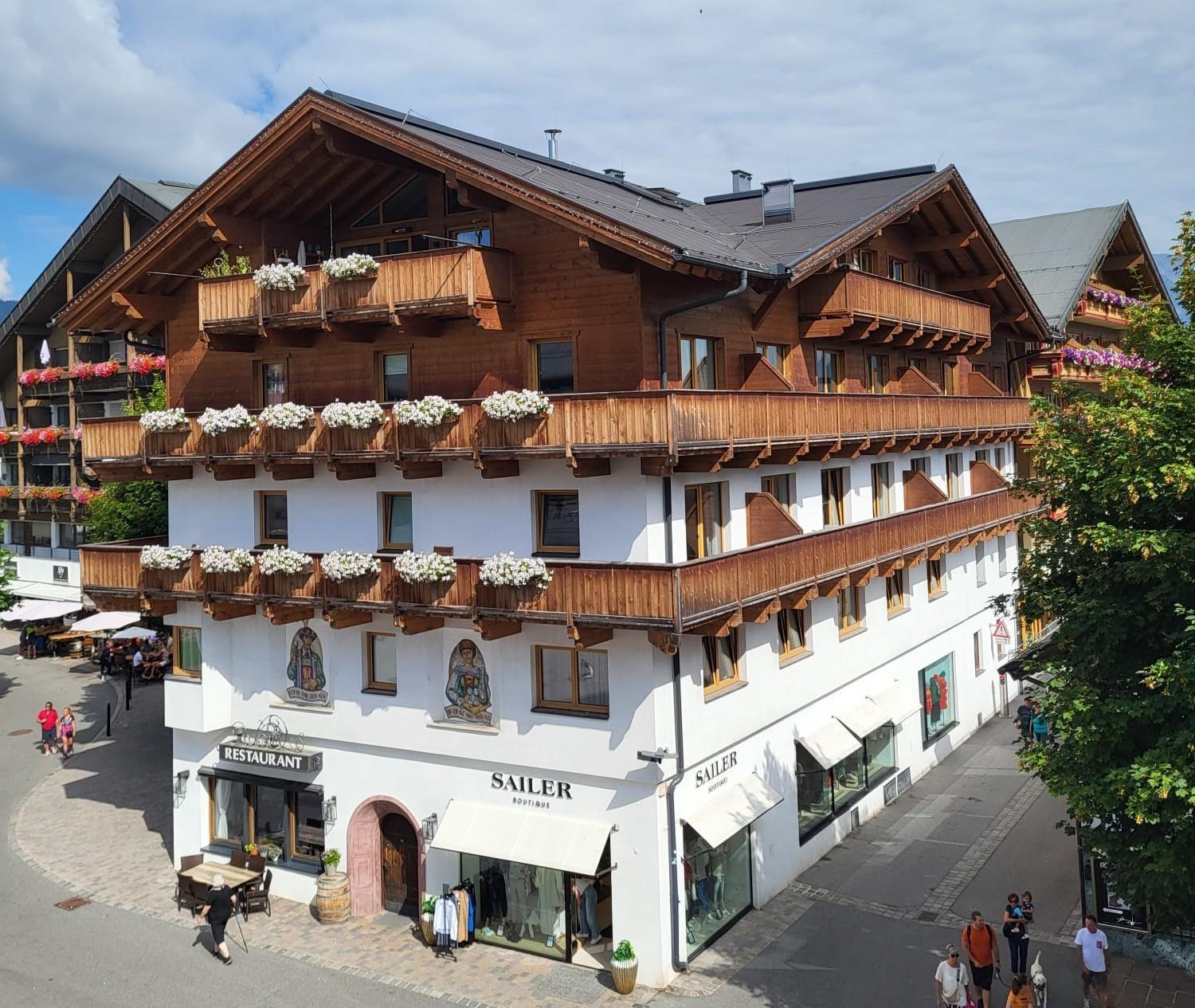 Tiroler Weinstube Lejlighedshotel Seefeld in Tirol Eksteriør billede
